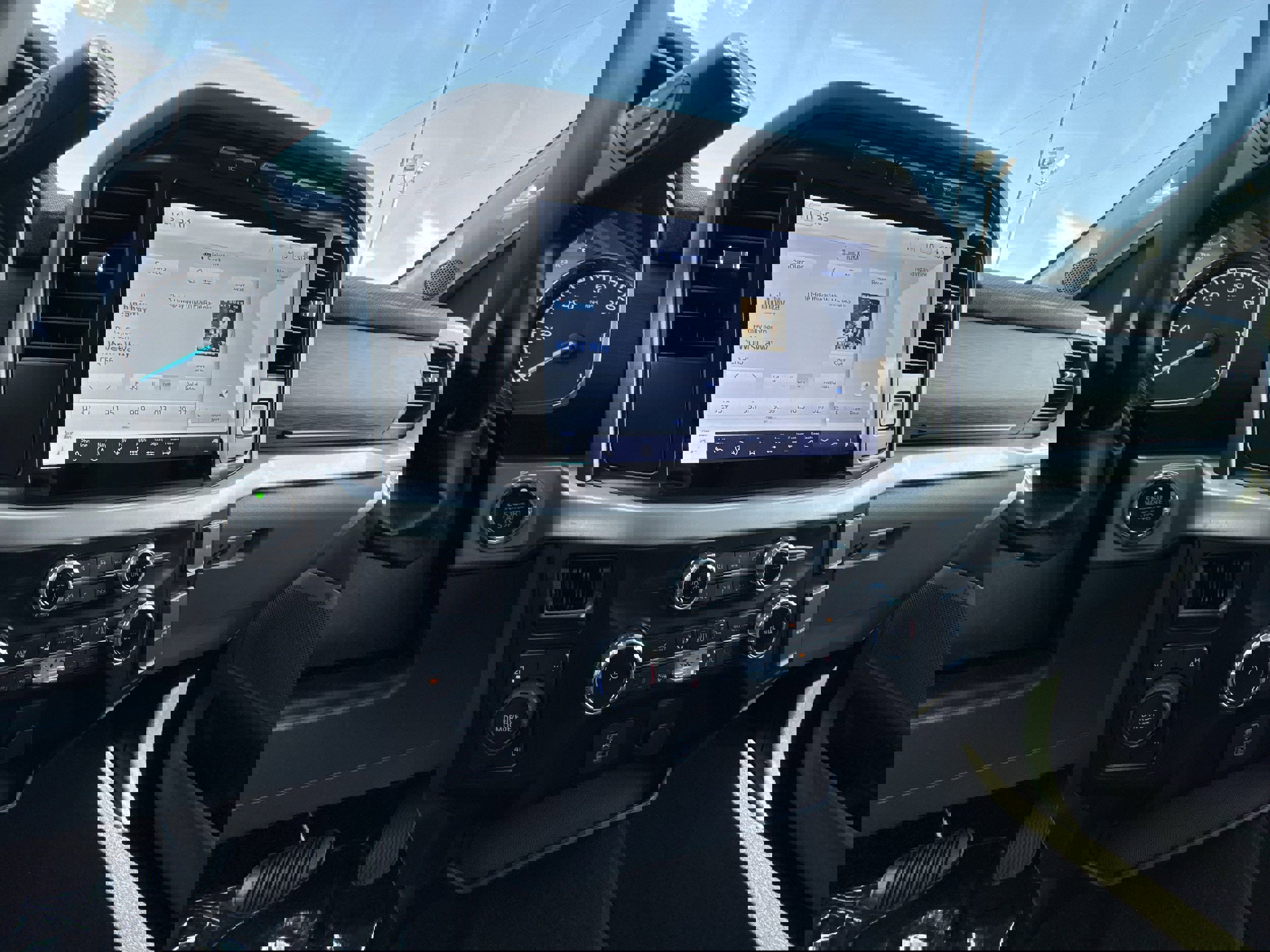 Used 2023 Ford F150 XLT w/ Equipment Group 302A High image 19