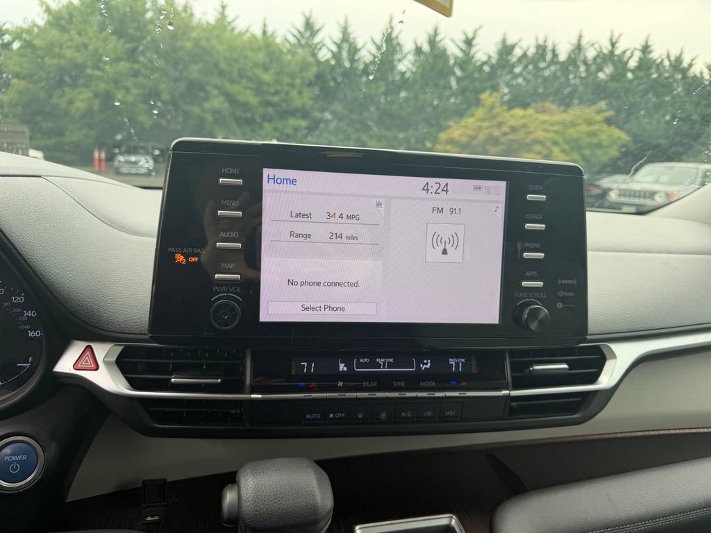 Used 2022 Toyota Sienna LE FWD image 14