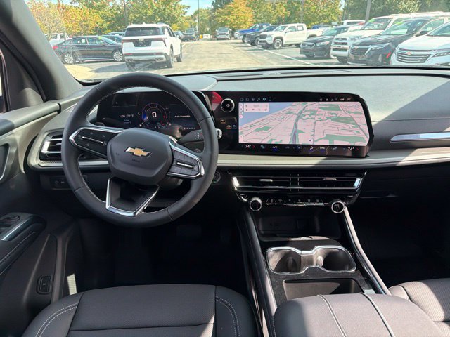 New 2027 Chevrolet Traverse LT w/ Sun and Wheel Package FWD image 26