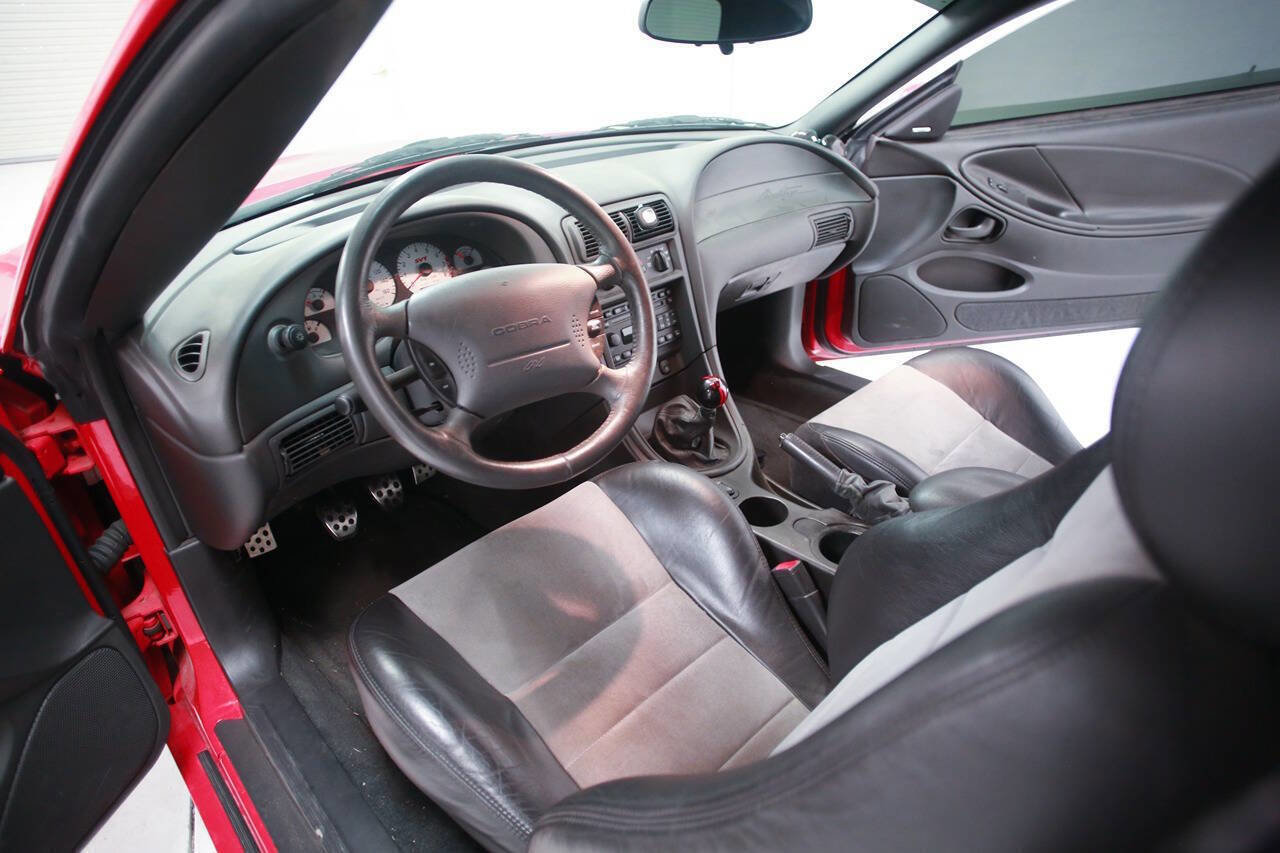 Used 2004 Ford Mustang Cobra RWD image 19