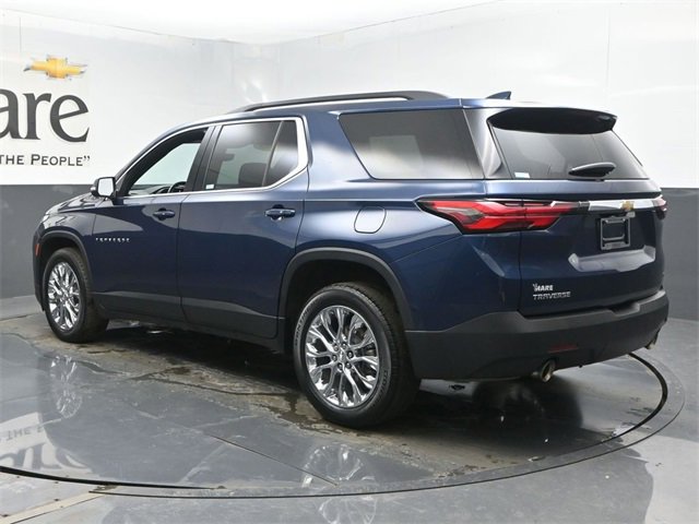 Used 2023 Chevrolet Traverse LT image 36
