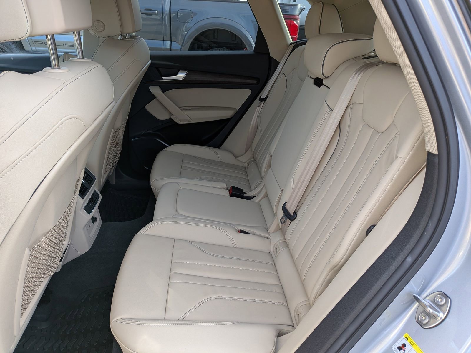 Used 2024 Audi Q5 2.0T Premium image 16