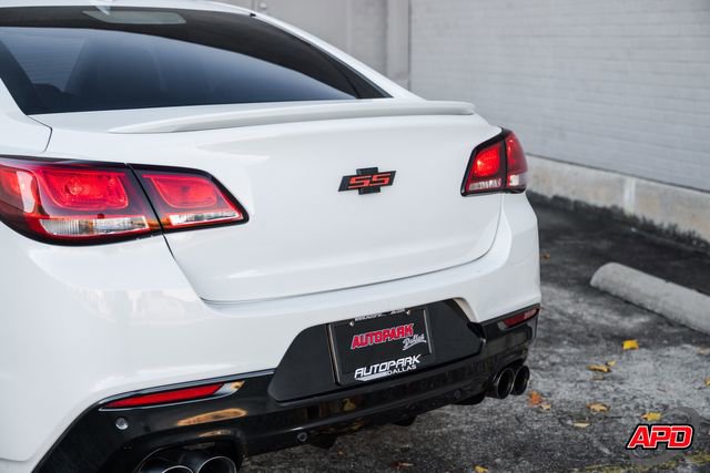 Used 2015 Chevrolet SS image 30