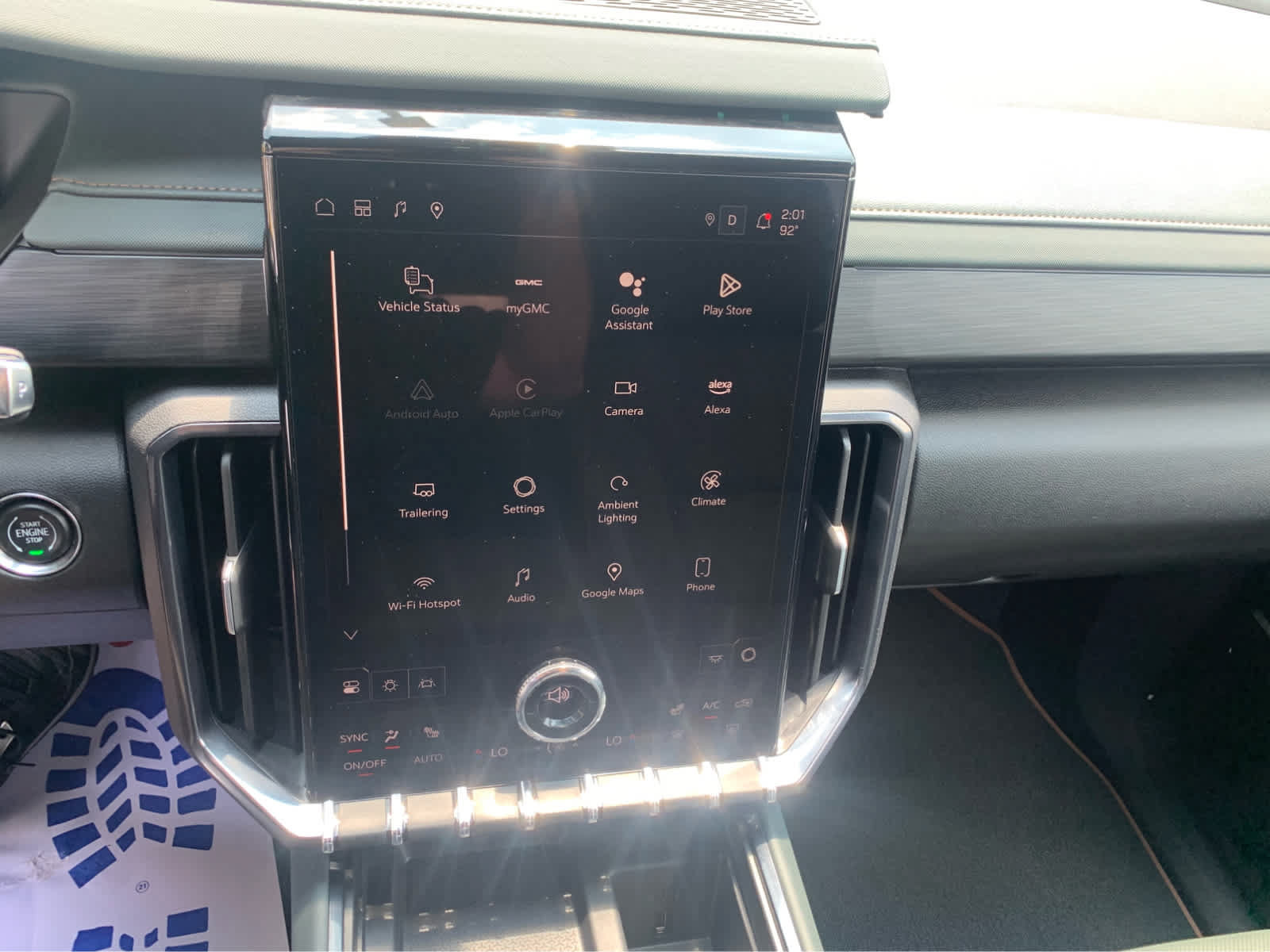 Used 2025 GMC Acadia AT4 AWD/4WD image 18