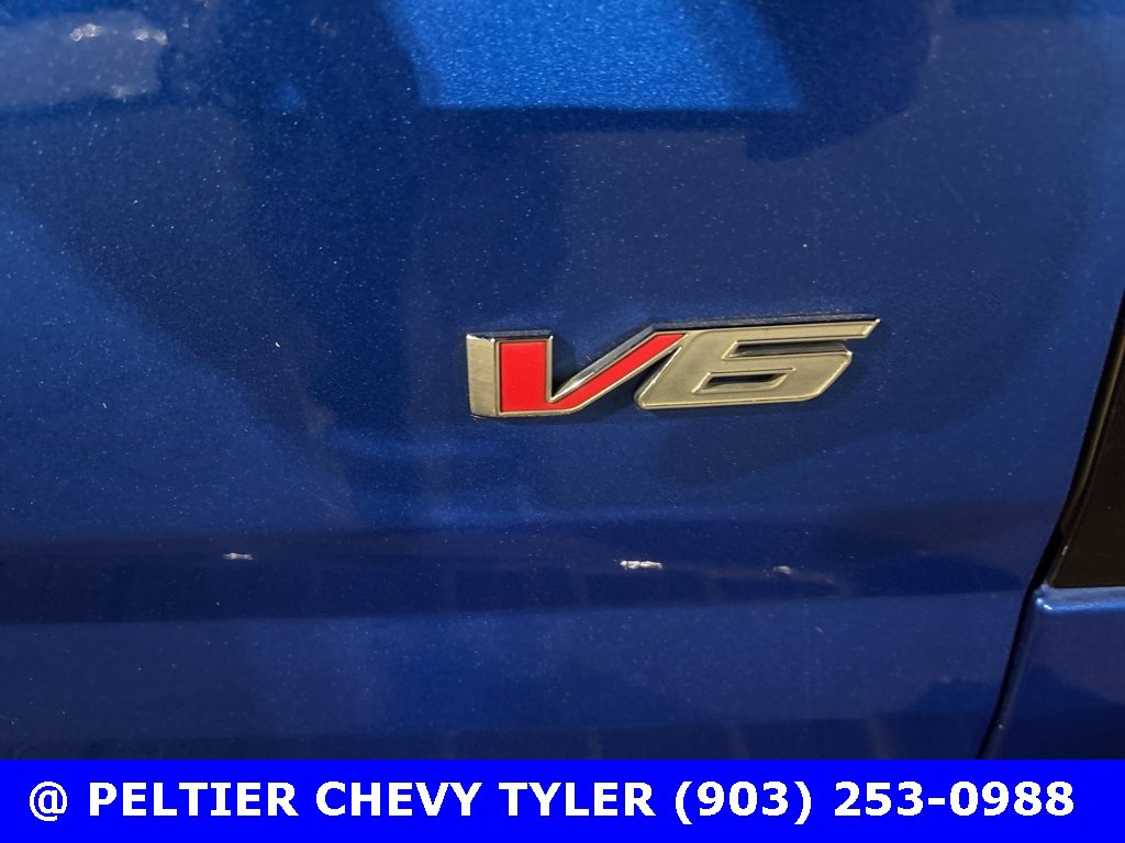 Used 2021 Chevrolet Colorado W/T w/ Custom Special Edition image 11