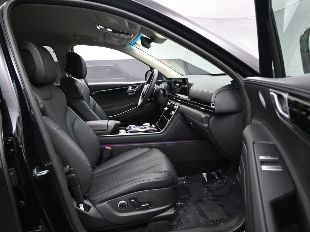 Used 2026 Genesis GV80 2.5T image 30