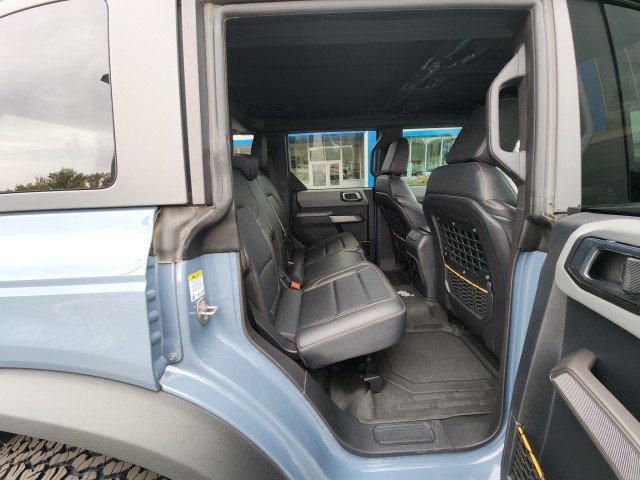 Used 2023 Ford Bronco Badlands image 18