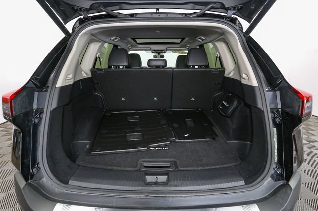 Used 2023 Nissan Rogue SV w/ SV Premium B Package AWD/4WD image 10