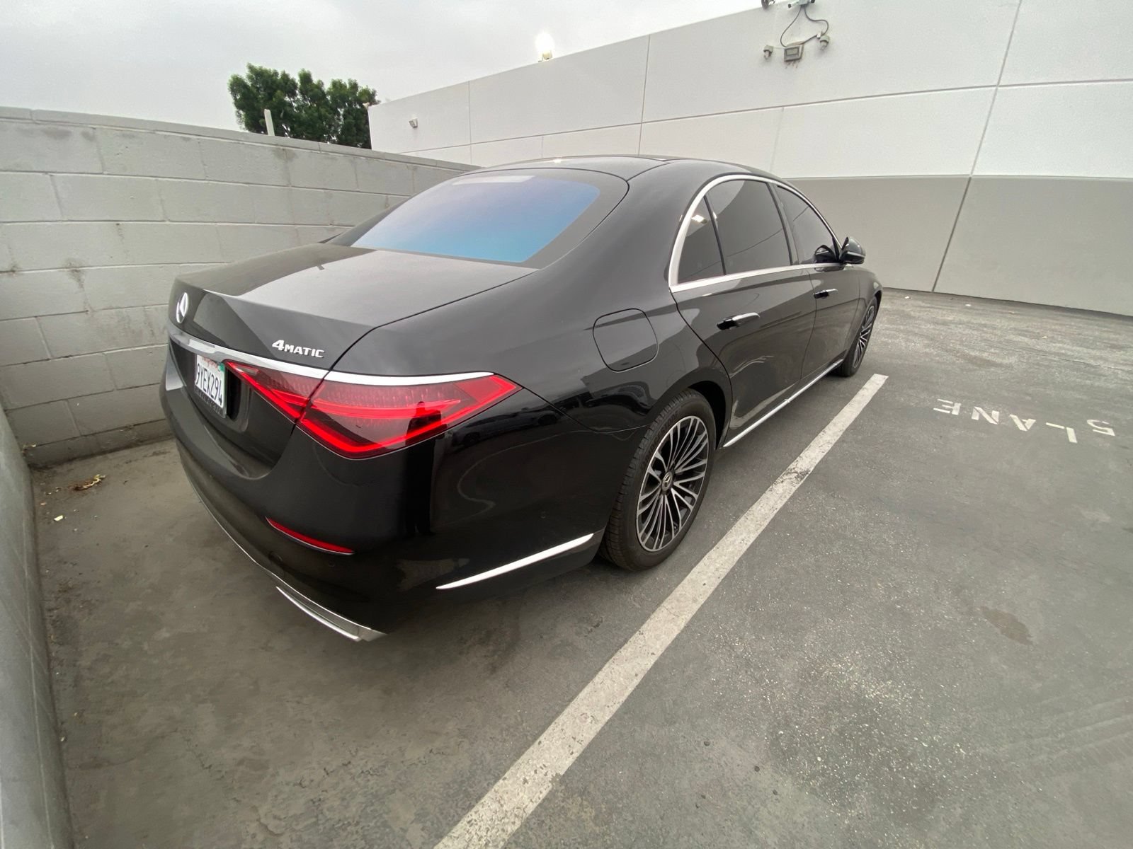 Certified 2026 Mercedes-Benz S 500 4MATIC image 3