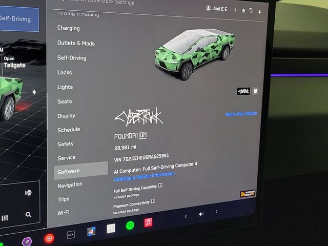 Used 2024 Tesla Cybertruck AWD Crew Cab image 2