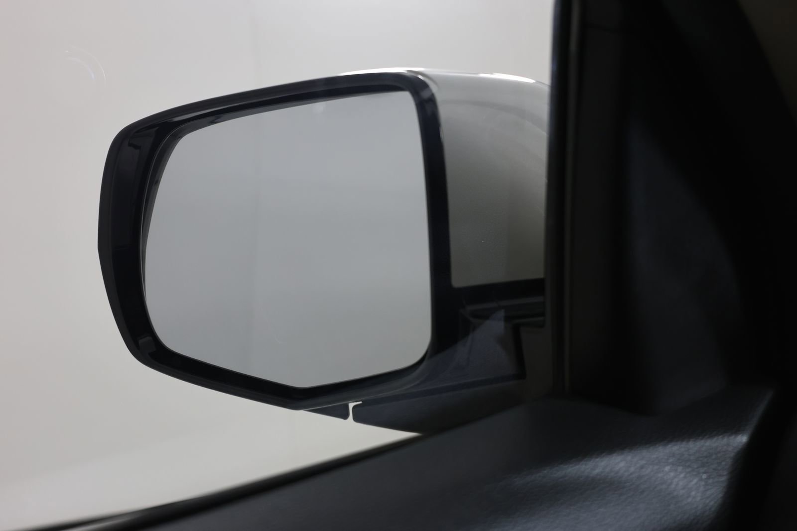 Used 2019 Acura MDX SH-AWD image 17