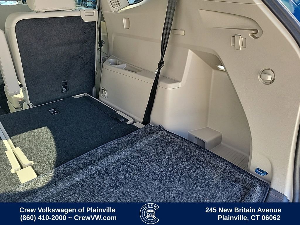 Certified 2025 Volkswagen Atlas SEL image 57