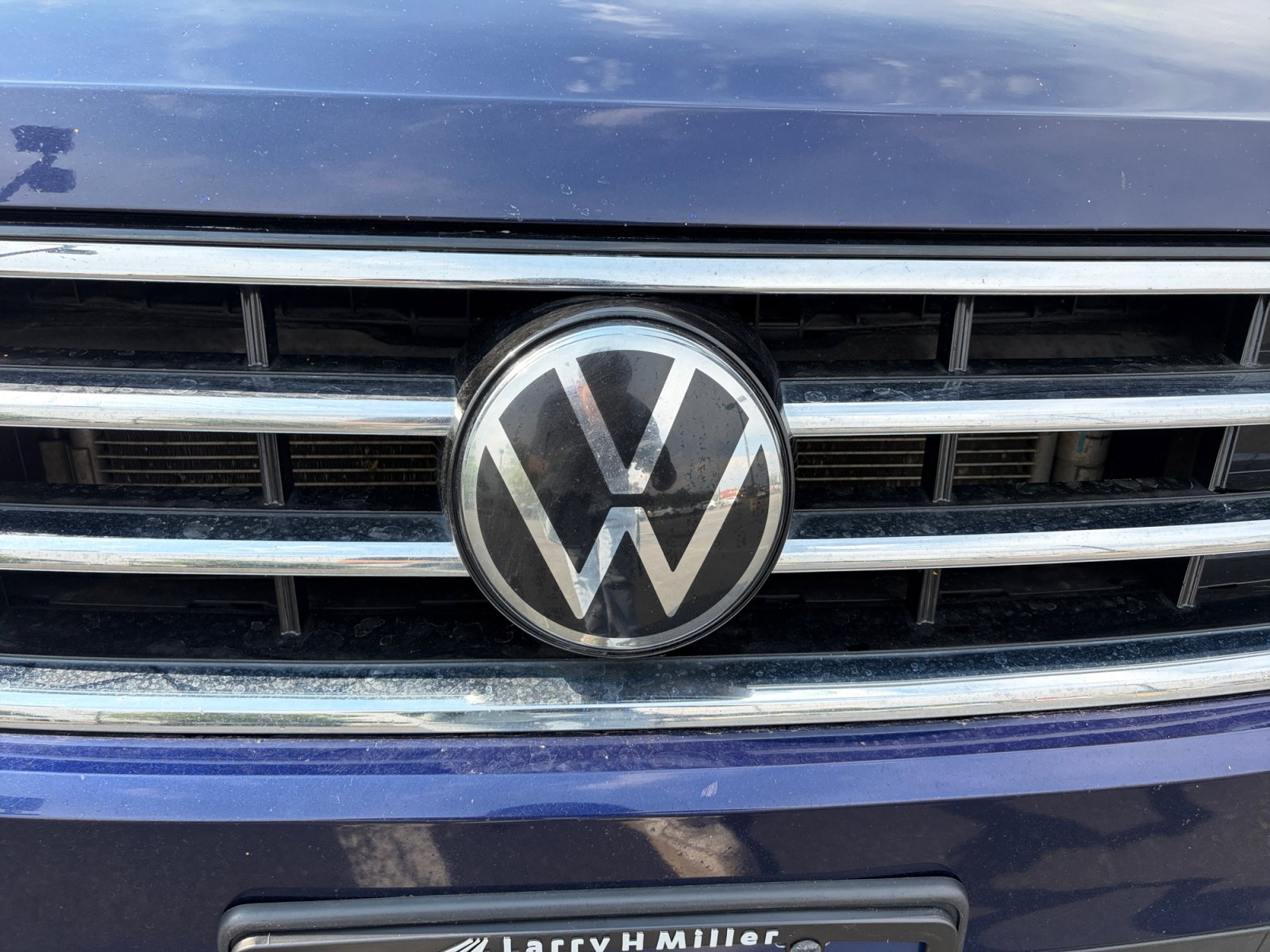 Used 2024 Volkswagen Tiguan SE AWD/4WD image 23
