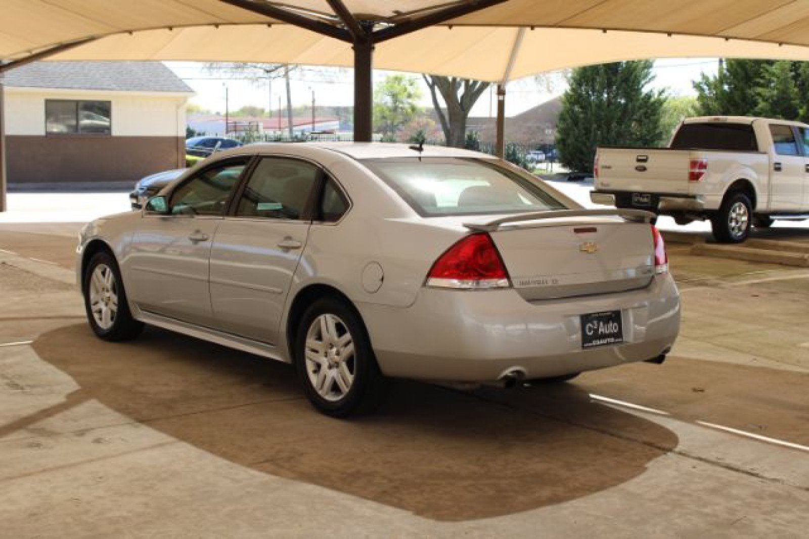 Used 2012 Chevrolet Impala LT image 8