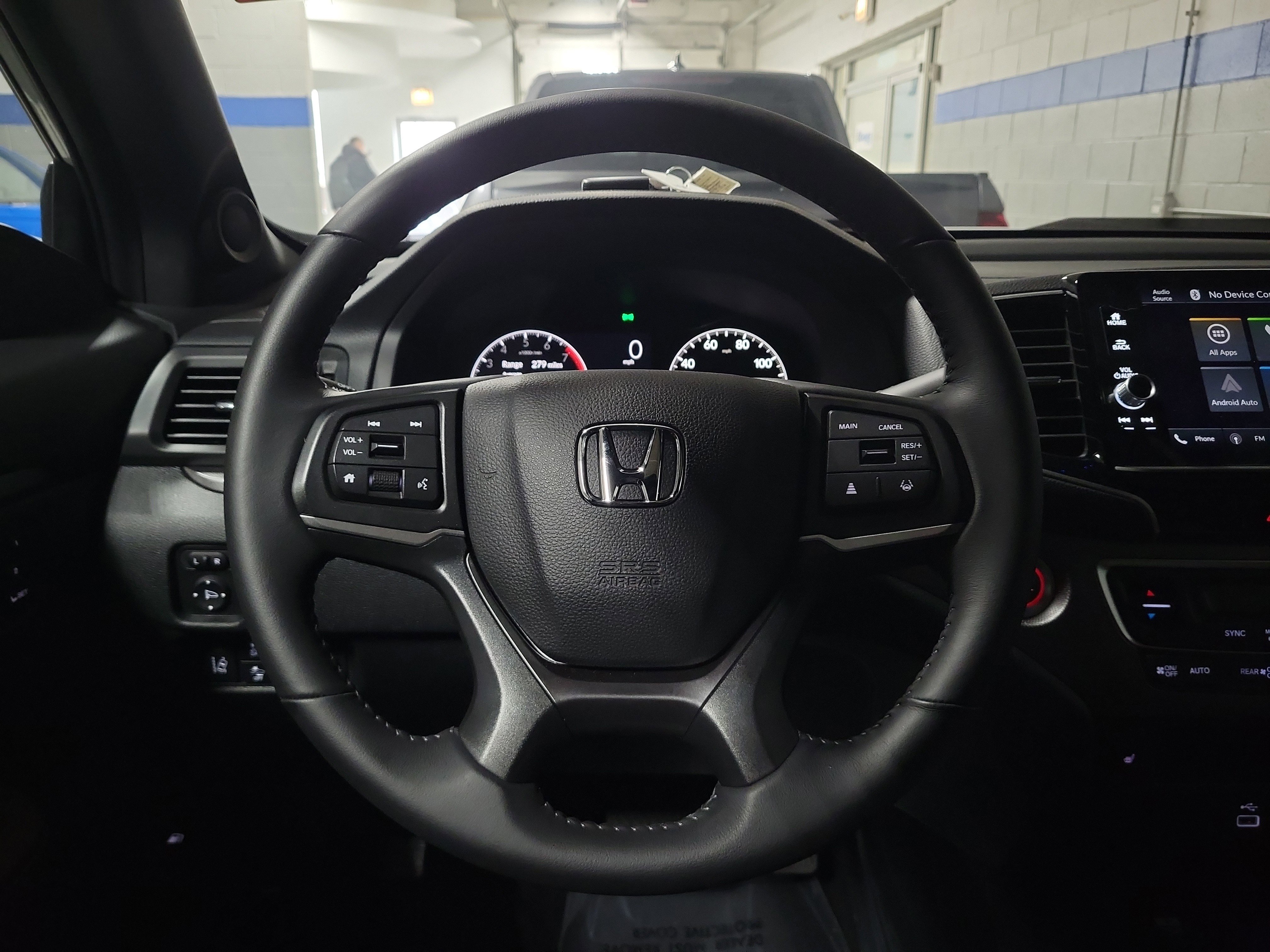 Certified 2025 Honda Ridgeline RTL image 24