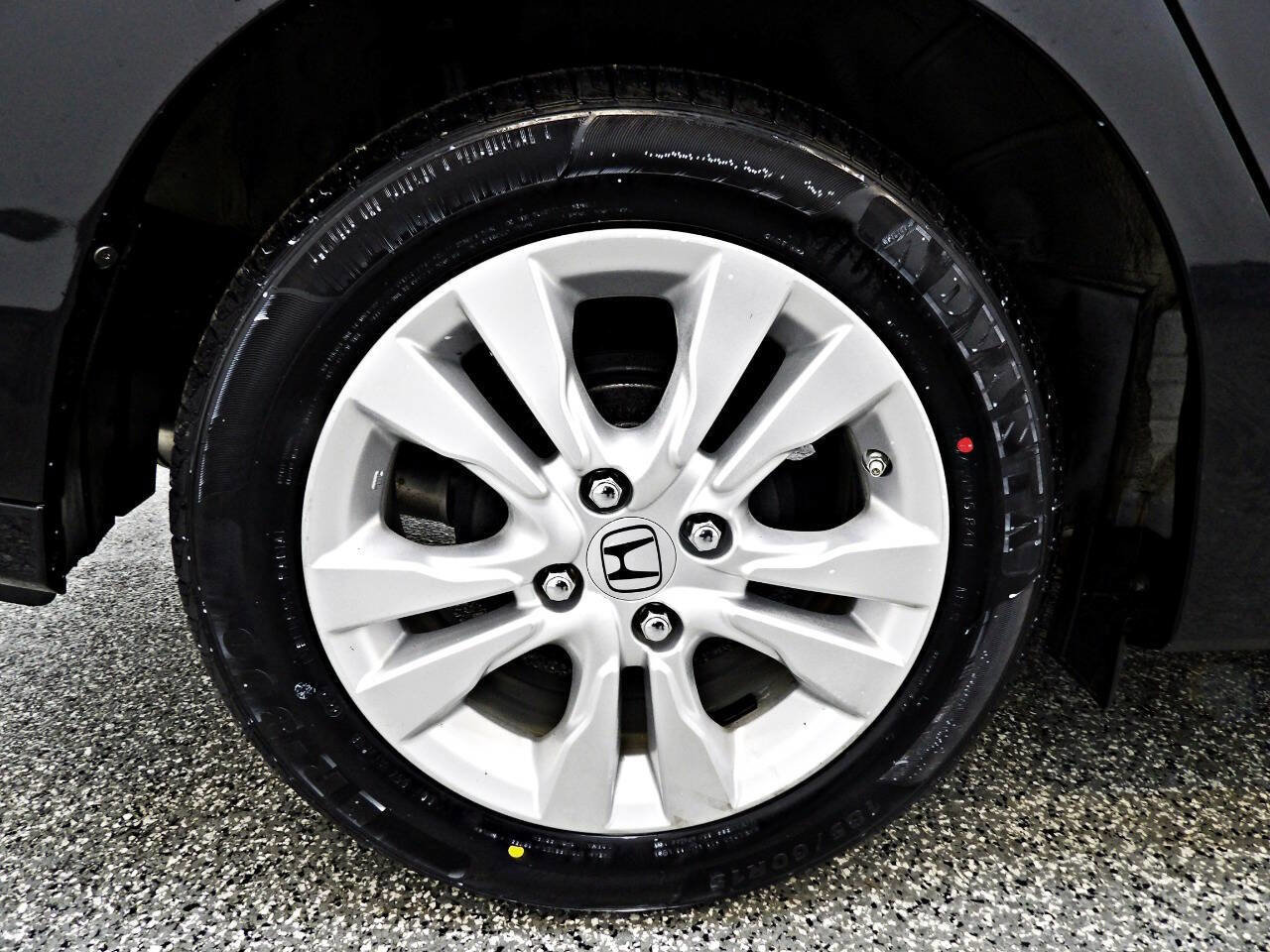 Used 2014 Honda Insight EX image 19