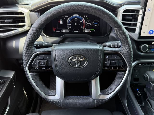 Used 2024 Toyota Sequoia Platinum AWD/4WD image 14