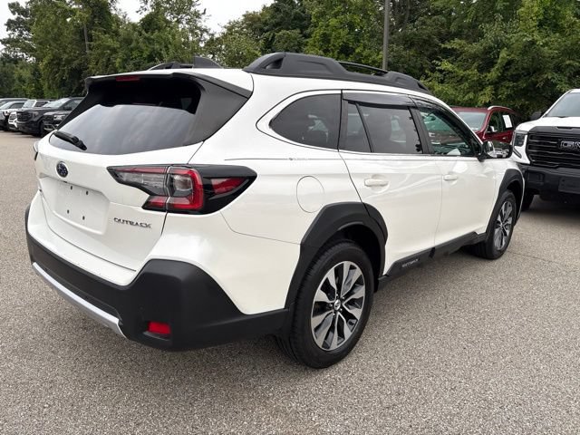 Used 2023 Subaru Outback Limited AWD/4WD image 5