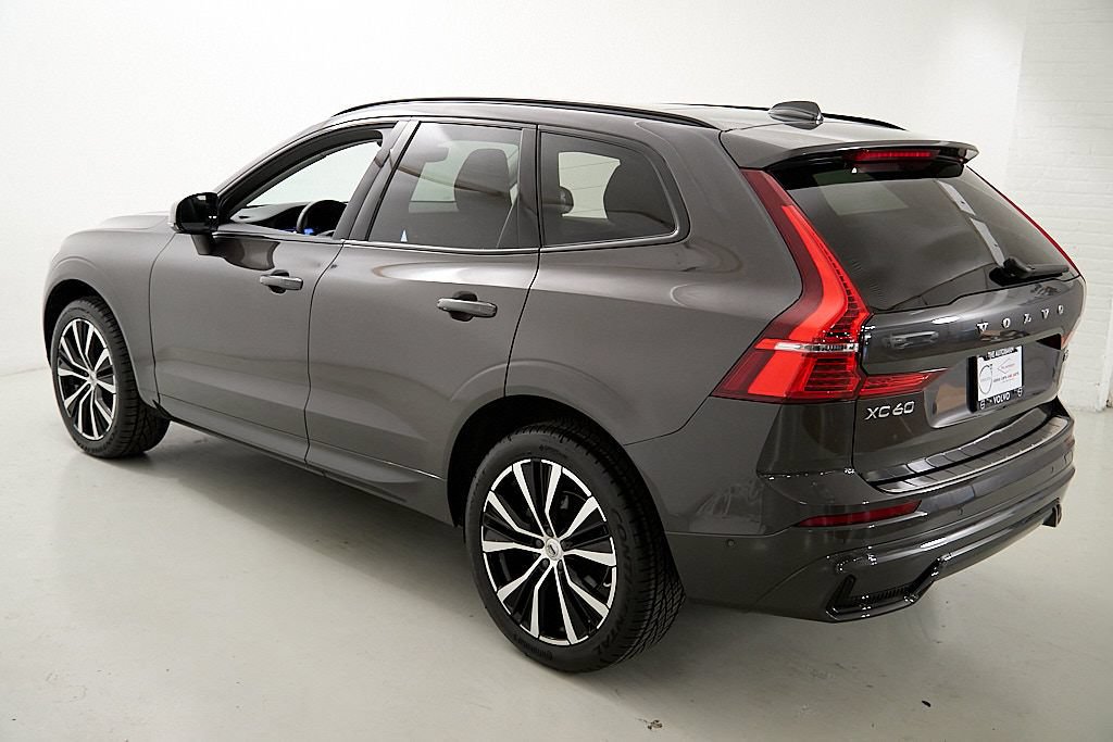 Certified 2023 Volvo XC60 B5 Plus w/ Protection Package Premier AWD/4WD image 7