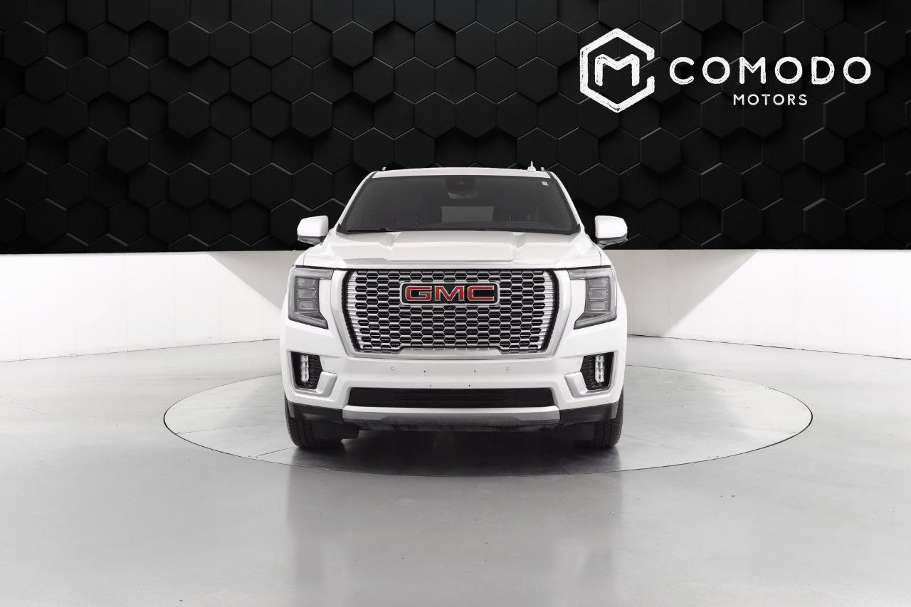 Used 2023 GMC Yukon XL Denali w/ Denali Reserve Package image 8
