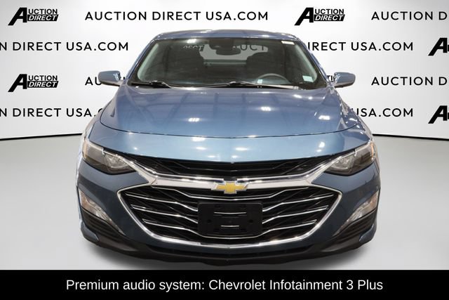 Used 2024 Chevrolet Malibu LT FWD image 2