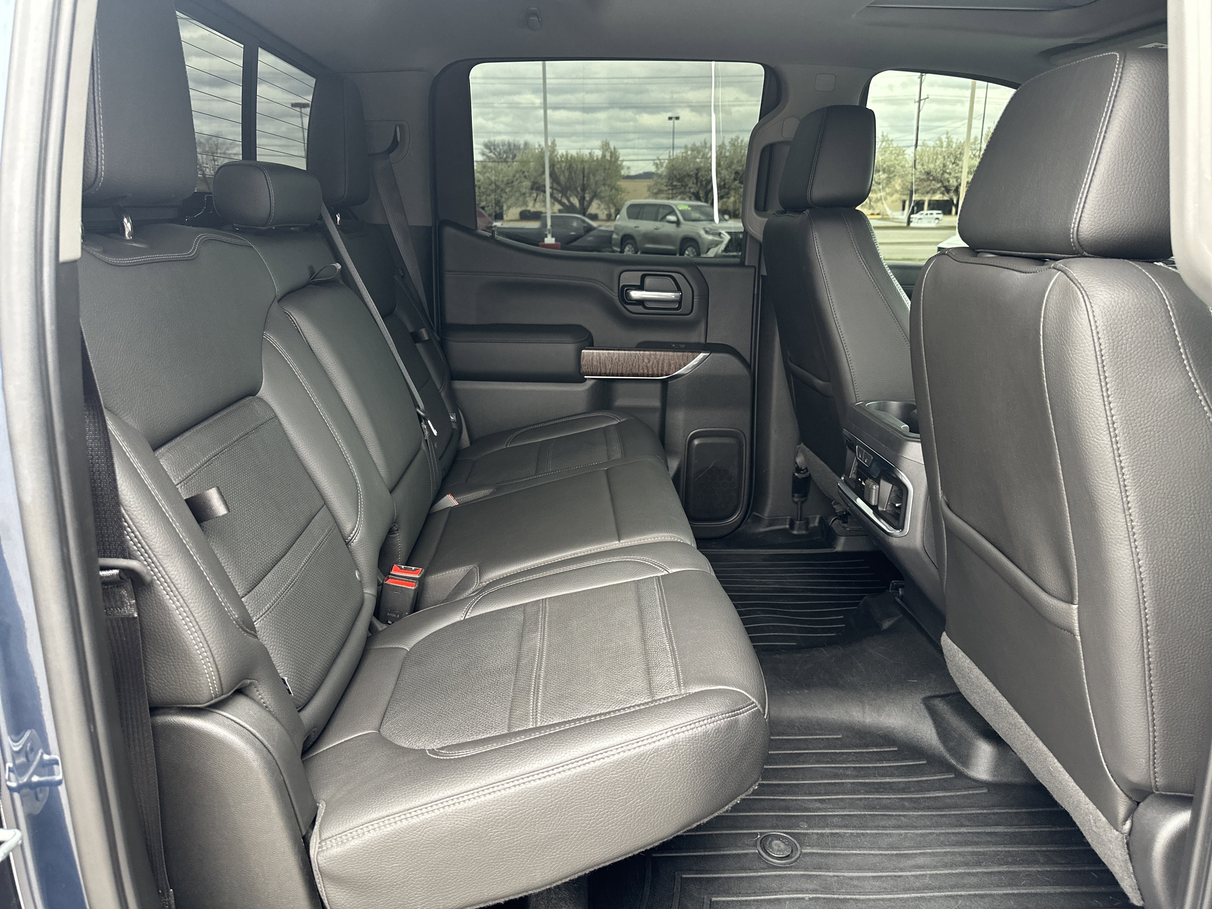 Used 2019 GMC Sierra 1500 Denali w/ Technology Package image 16