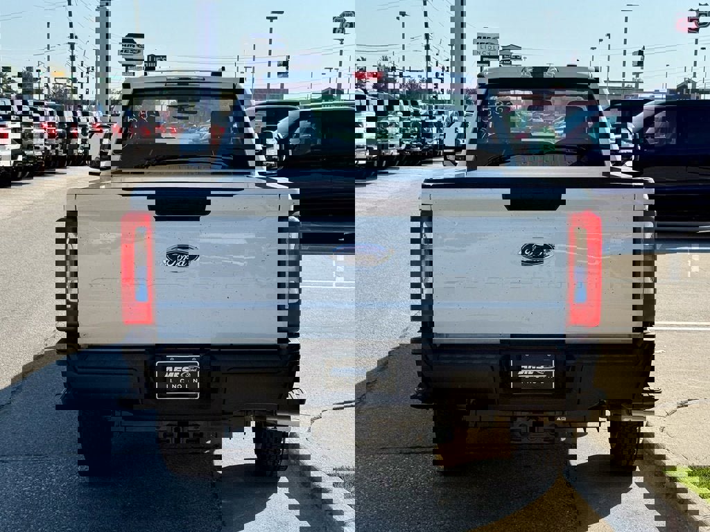 New 2026 Ford F250 XL image 4