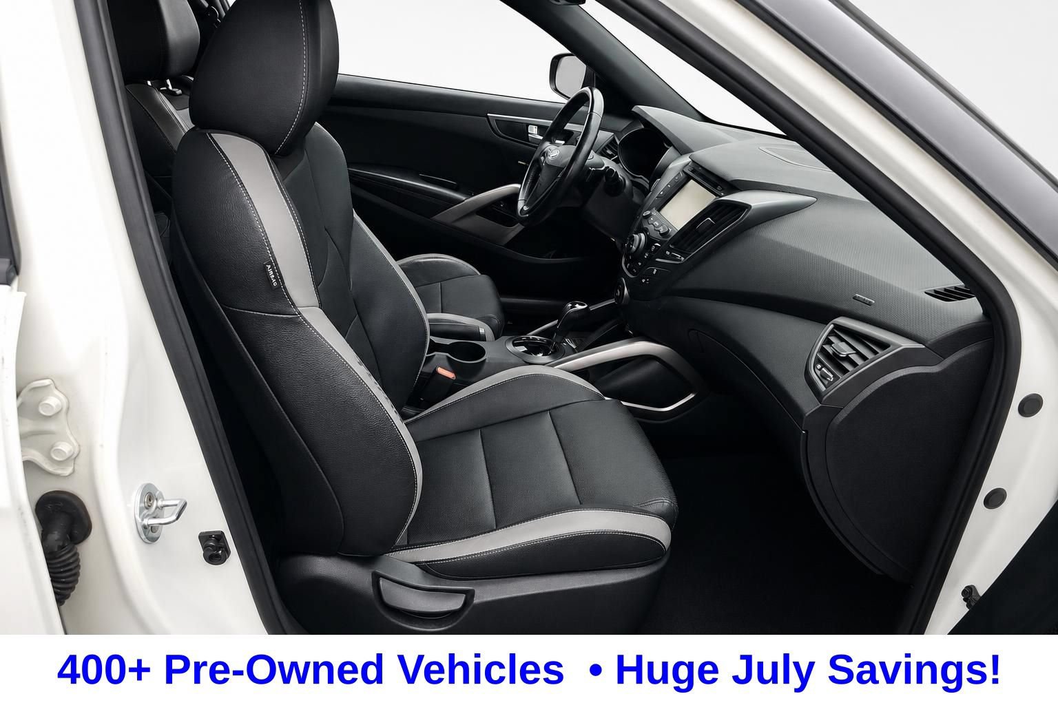 Used 2016 Hyundai Veloster Turbo FWD image 15