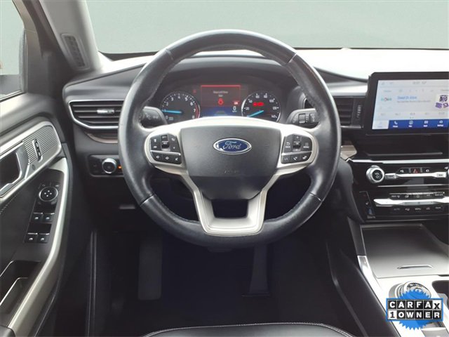 Used 2023 Ford Explorer Limited image 5