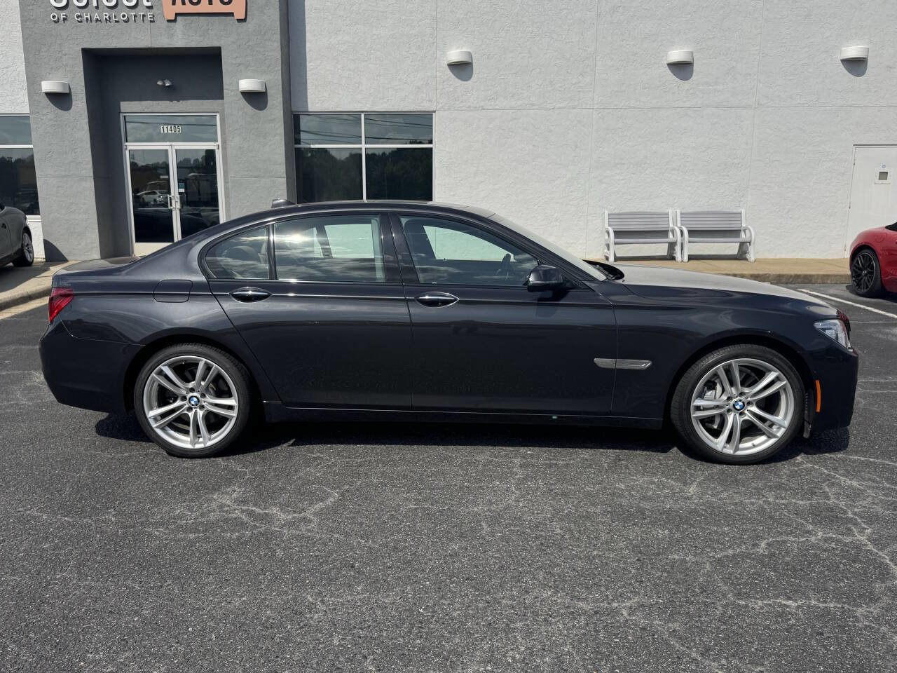 Used 2015 BMW 740i image 5
