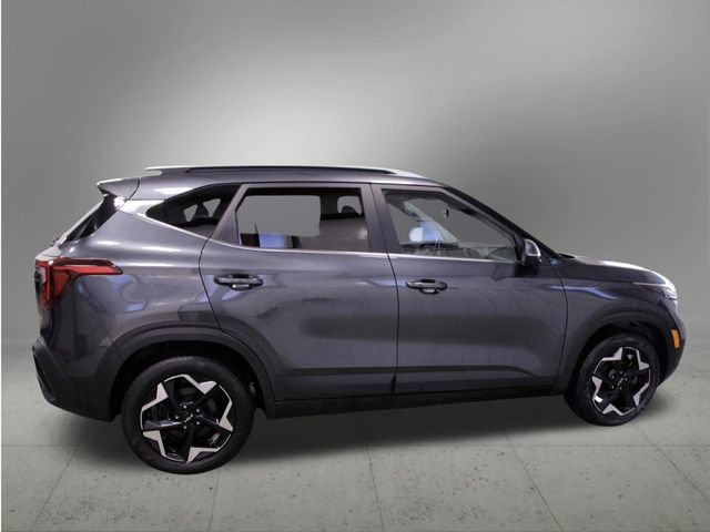 Used 2024 Kia Seltos EX image 9