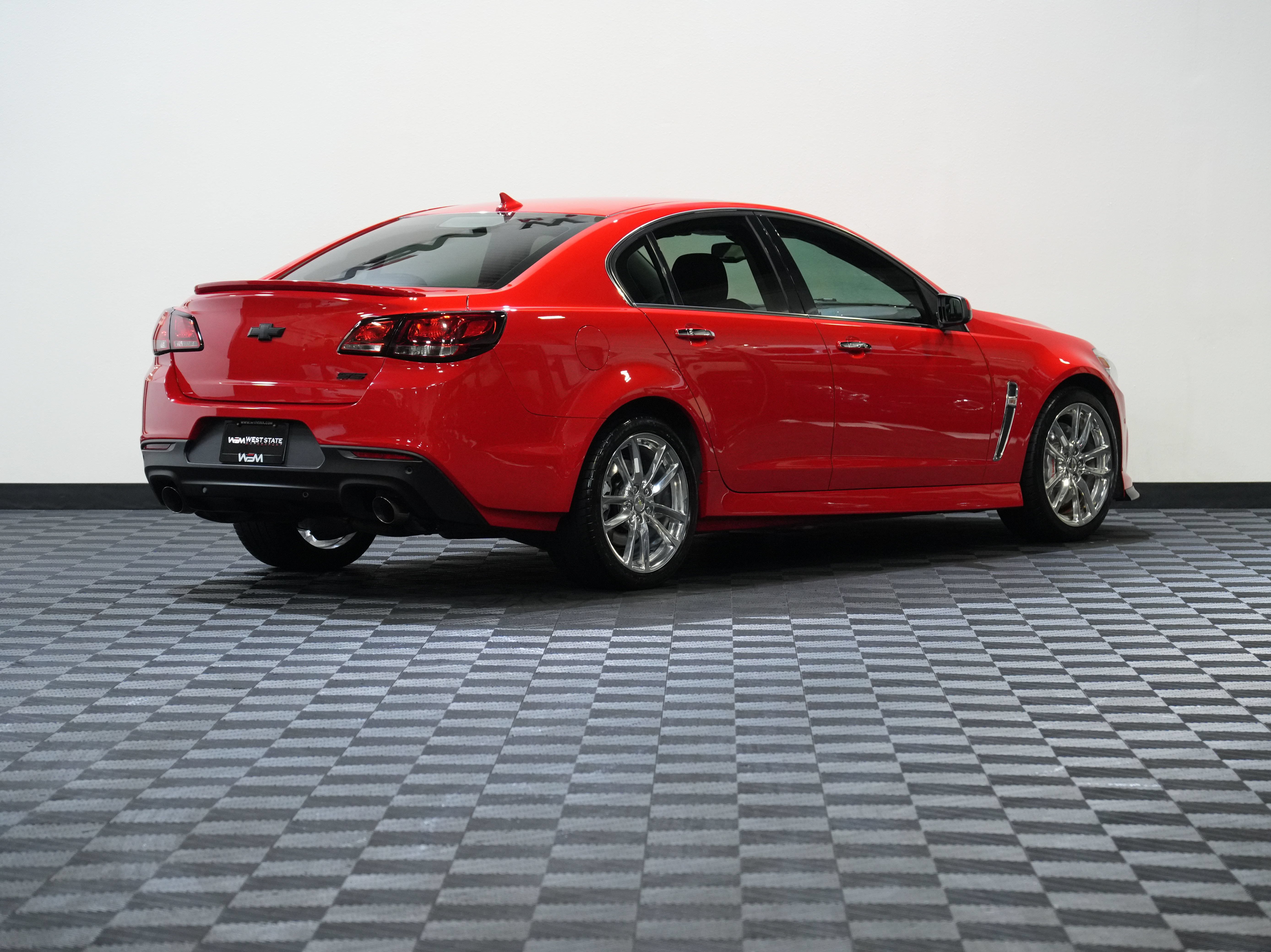 Used 2014 Chevrolet SS RWD image 6