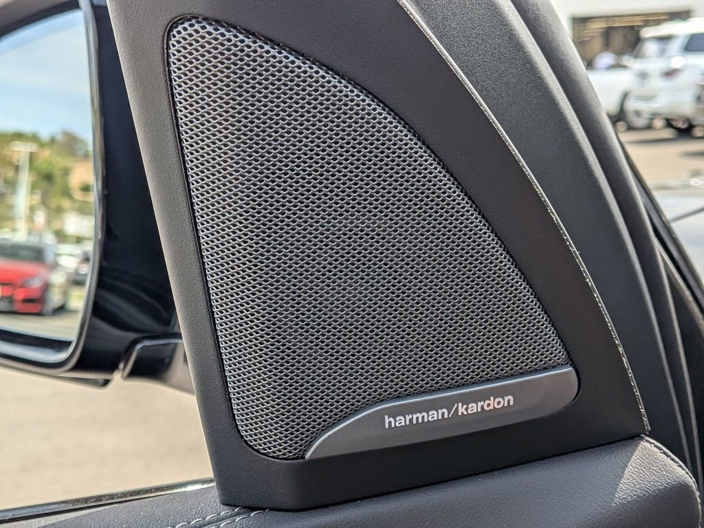 New 2026 BMW X5 xDrive50e image 12