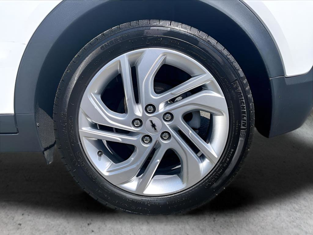 Certified 2023 Chevrolet Bolt LT w/ Driver Confidence Package FWD image 12