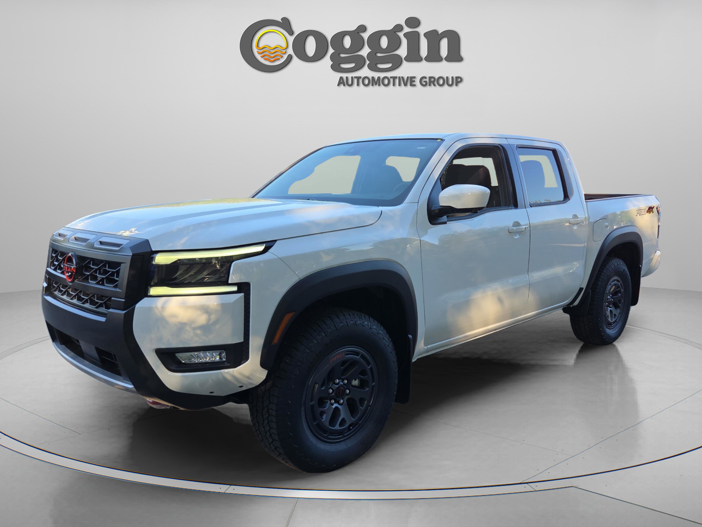 New 2026 Nissan Frontier PRO-4X w/ Pro-4x Convenience Package