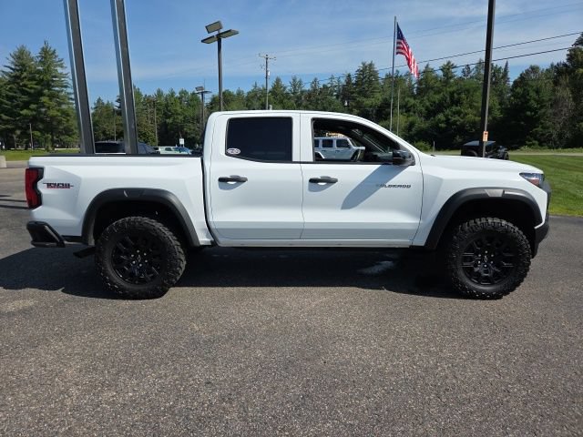 Used 2024 Chevrolet Colorado Trail Boss w/ Technology Package AWD/4WD image 29