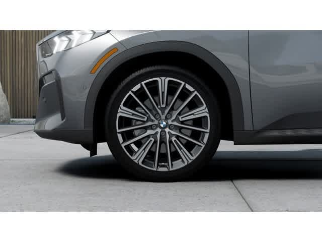 New 2026 BMW X2 xDrive28i w/ Convenience Package AWD/4WD image 7