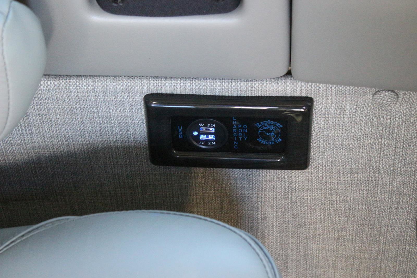 New 2025 Chevrolet Express 2500 RWD 2500 155 w/ Driver Convenience Package image 39