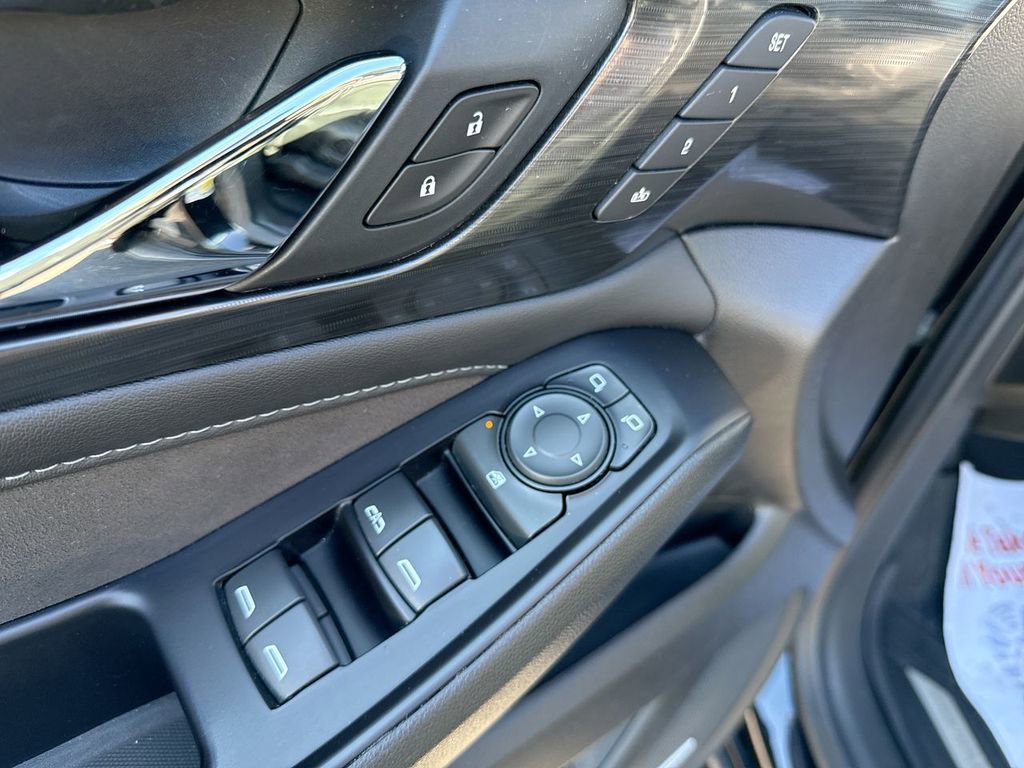 Used 2020 Chevrolet Traverse High Country w/ LPO, Floor Liner Package image 13