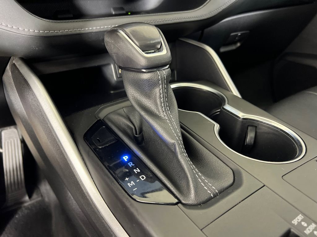 Used 2023 Toyota Highlander XLE image 33