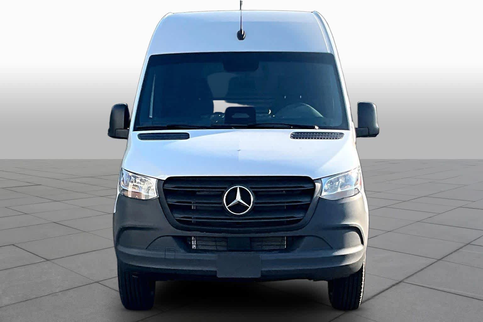New 2026 Mercedes-Benz Sprinter 2500 image 2
