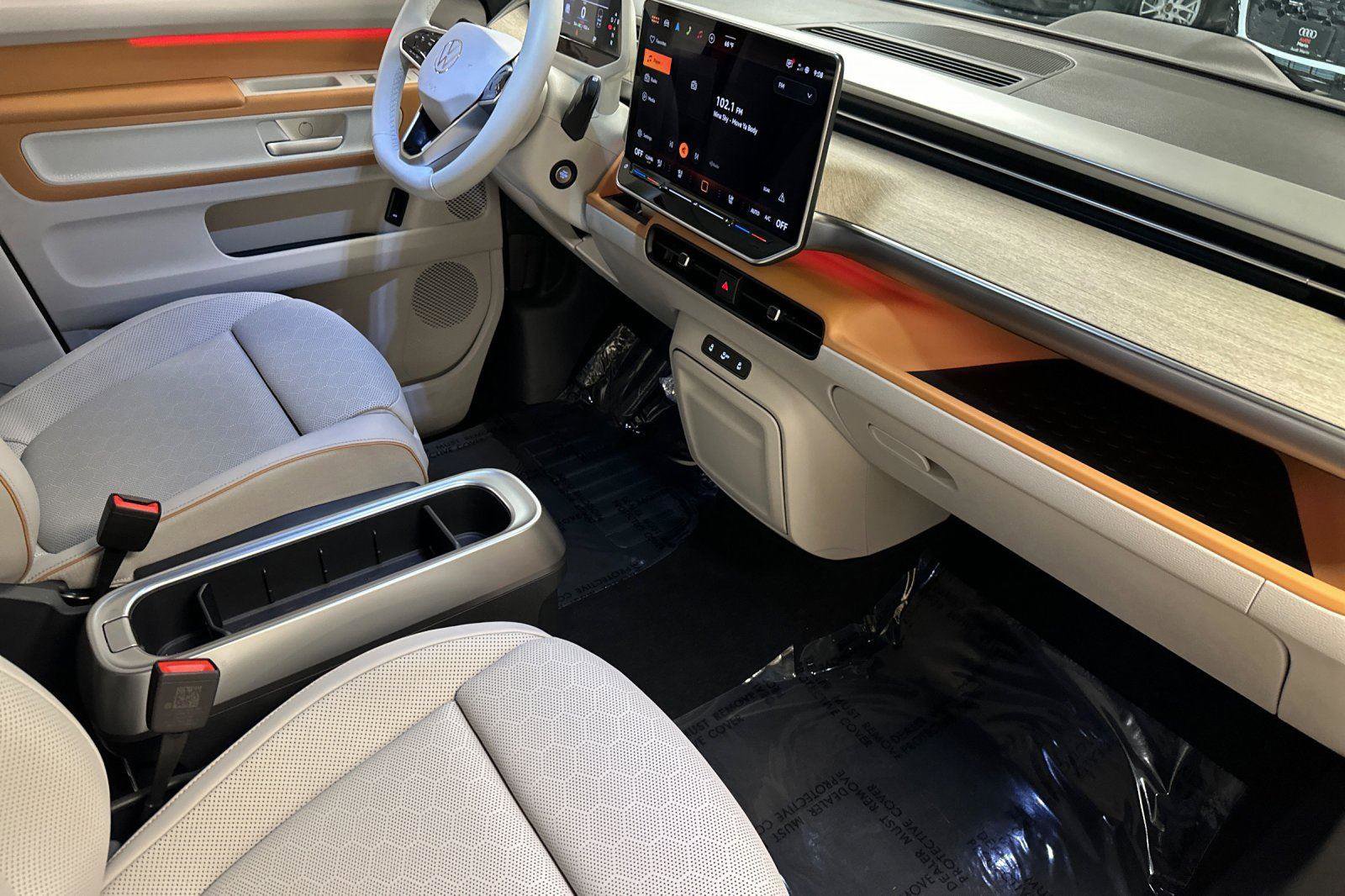 New 2025 Volkswagen ID. Buzz Pro S Plus image 15