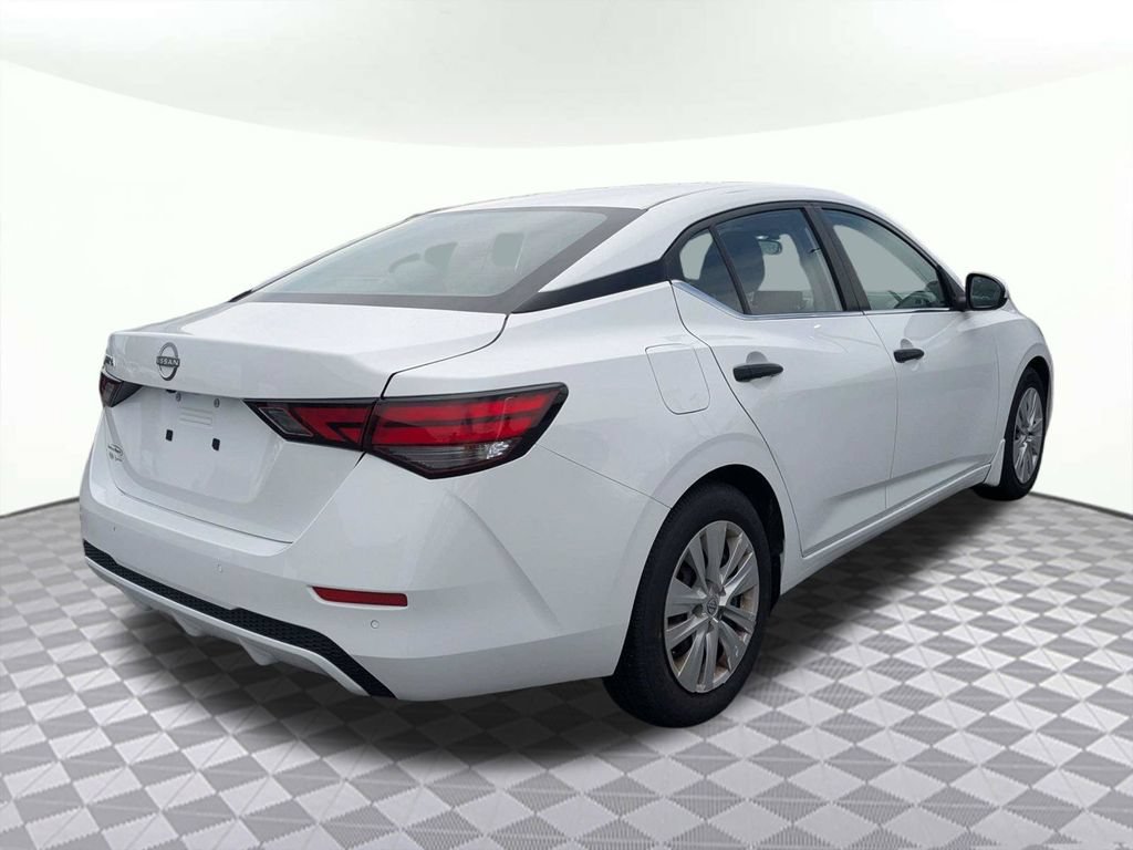 Used 2024 Nissan Sentra S FWD image 3