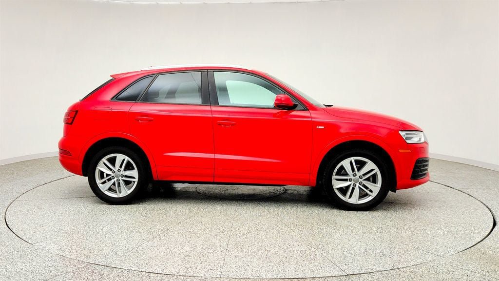 Used 2018 Audi Q3 2.0T Premium FWD image 4