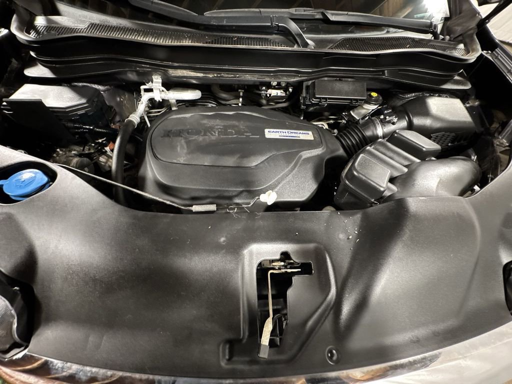 Used 2019 Honda Pilot LX image 32