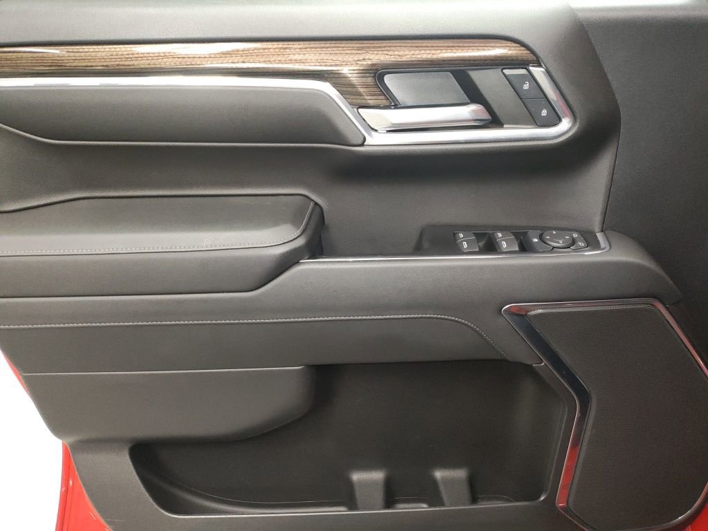 Used 2024 Chevrolet Silverado 1500 LT AWD/4WD image 24