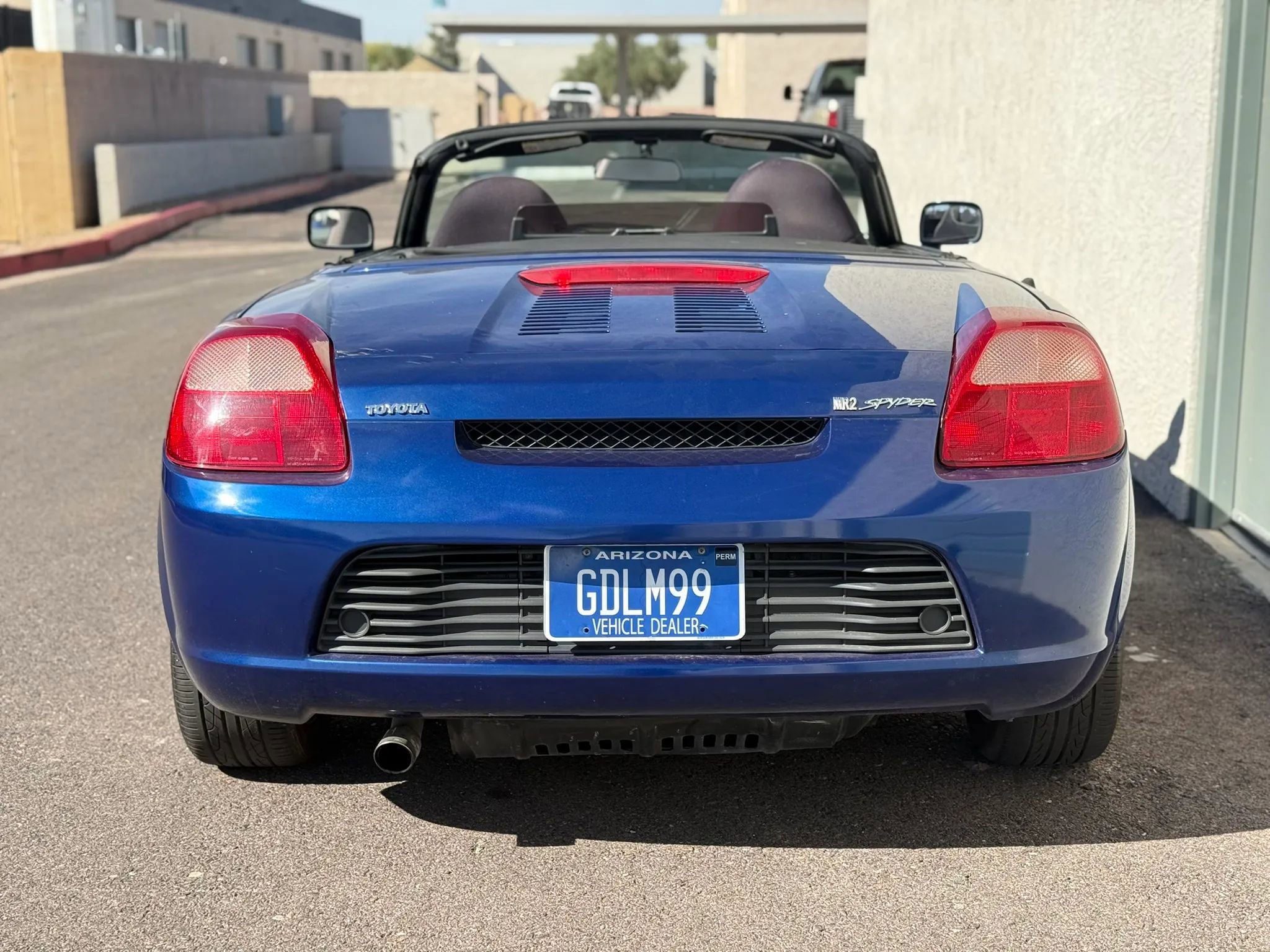 Used 2001 Toyota MR2 image 4