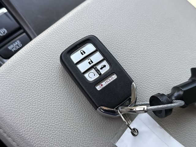 Used 2021 Honda Accord EX-L image 27