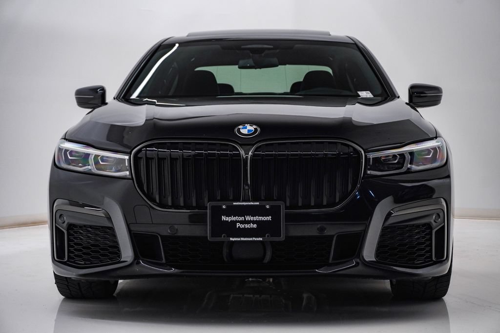 Used 2022 BMW 750i xDrive w/ Luxury Rear Seating Package AWD/4WD image 6