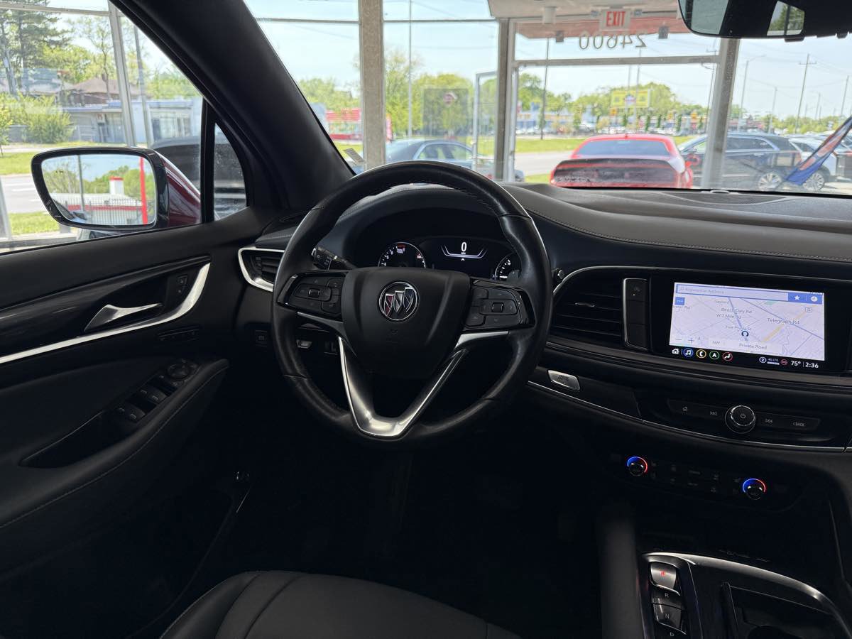 Used 2024 Buick Enclave Premium image 46